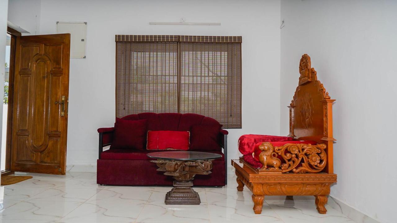 Bacardi House Hotel Chennai Luaran gambar