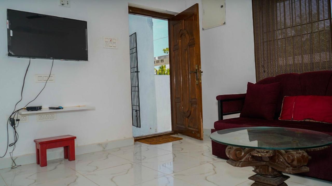 Bacardi House Hotel Chennai Luaran gambar